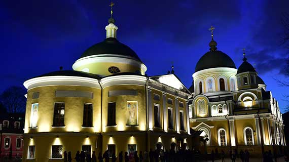 Поминовение имени у мощей блаженной Матроны Московской (г.Москва)